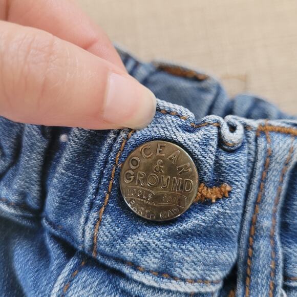 Ocean & Ground Jeans - Picture 4 of 9